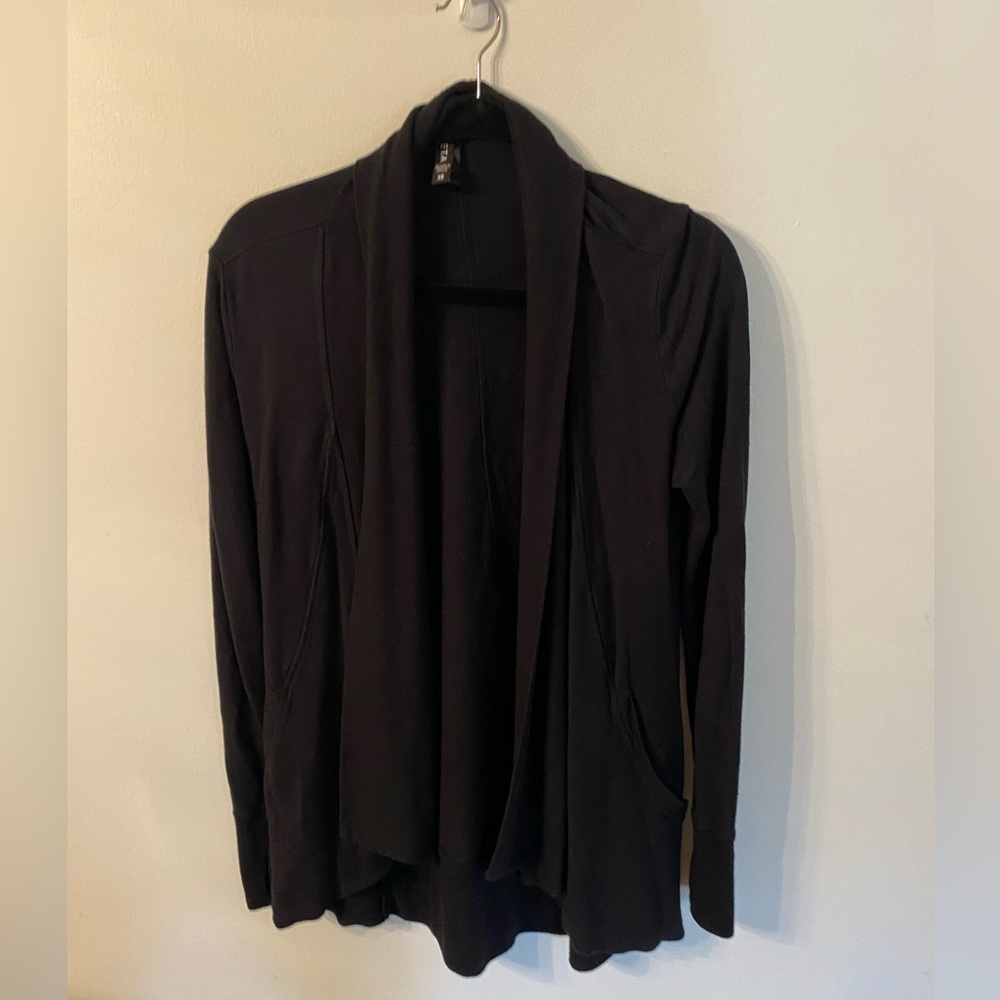 Athleta Pranayama wrap black size XS
